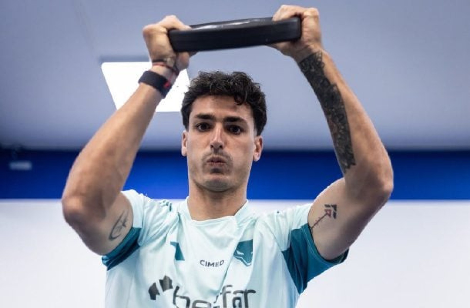 Recuperação surpreende, e Dinenno será relacionado pelo Cruzeiro contra o Bahia Recuperação surpreende, e Dinenno será relacionado pelo Cruzeiro contra o Bahia
