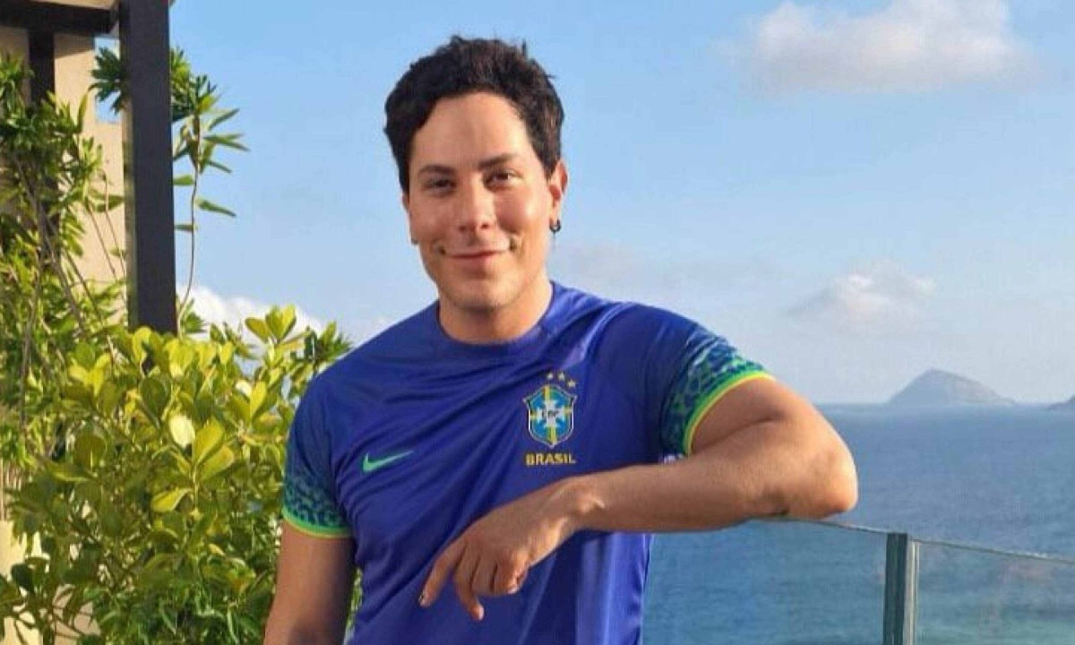 EXCLUSIVO: Christian Chávez gera polêmica ao evitar fãs em ensaio técnico da Grande Rio - (crédito: Tupi - Pablo Oliveira)