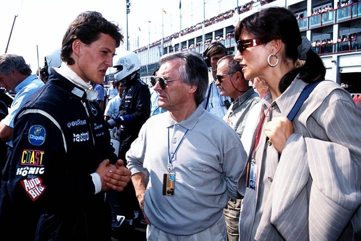 Entre os 69 veÃ­culos ofertados pelo britÃ¢nico estÃ£o modelos raros e outros que fizeram parte da histÃ³ria do automobilismo.