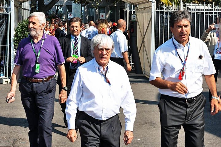“Amo todos eles, mas chegou a hora de começar a pensar no que vai acontecer com eles quando eu não estiver mais aqui, por isso decidi vendê-los”, completou Ecclestone, quando anunciou a venda.