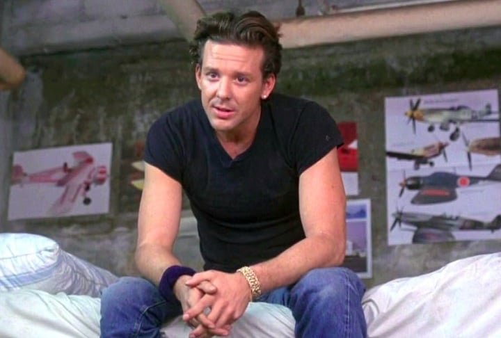 Seu primeiro papel relevante foi em "Corpos Ardentes" (1981), no qual, mesmo em um papel secundário, conseguiu chamar atenção.