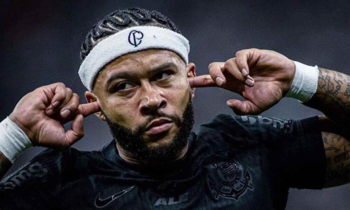 Saiba quem é Memphis Depay, craque apontado como affair de Maisa - (crédito: Tupi - Pablo Oliveira) Saiba quem é Memphis Depay, craque apontado como affair de Maisa - (crédito: Tupi - Pablo Oliveira)
