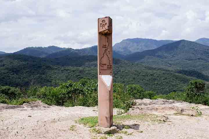 Lavras Novas atrai casais em busca de romantismo, famílias atrás de sossego e até aventureiros, que aproveitam as trilhas, cachoeiras e passeios de 4x4.