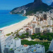 Atrativos das melhores praias do mundo - Youtube/One Man Wolf Pack