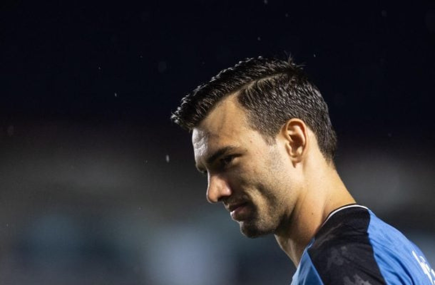 Perfil do Flamengo faz publicação sobre atuação de Léo Jardim em empate com Vasco