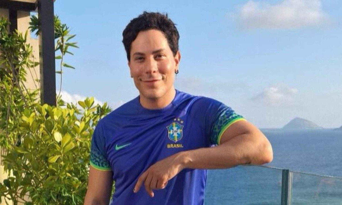 EXCLUSIVO: Christian Chávez gera polêmica ao evitar fãs em ensaio técnico da Grande Rio -  (crédito: Tupi - Pablo Oliveira)