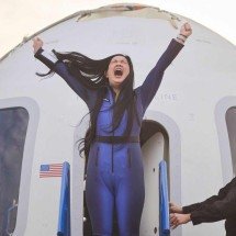 A estudante que adiou o sonho de ser astronauta após violência sexual — e, anos depois, chegou ao espaço