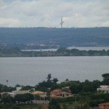 Pra quem não viu: Mergulhador acha iPhone funcionando no fundo de lago - wikimedia commons Josue Marinho
