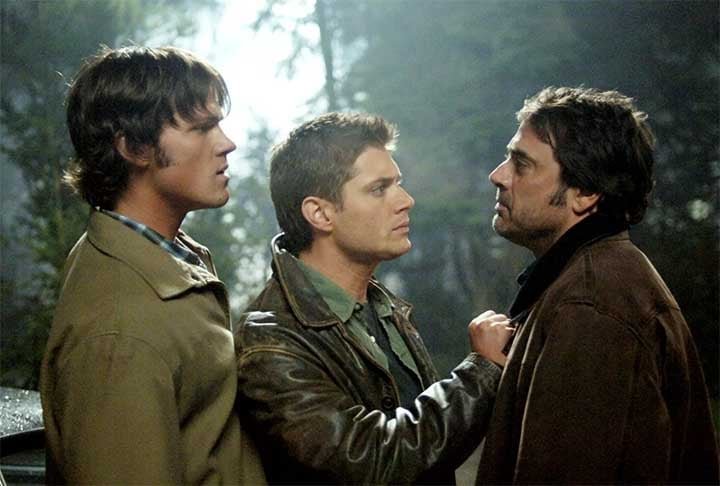 Além de "Grey's Anatomy", Jeffrey Dean Morgan teve papéis marcantes em várias séries de televisão. Em 2008, ele participou de "Supernatural" como o pai dos protagonistas, John Winchester.