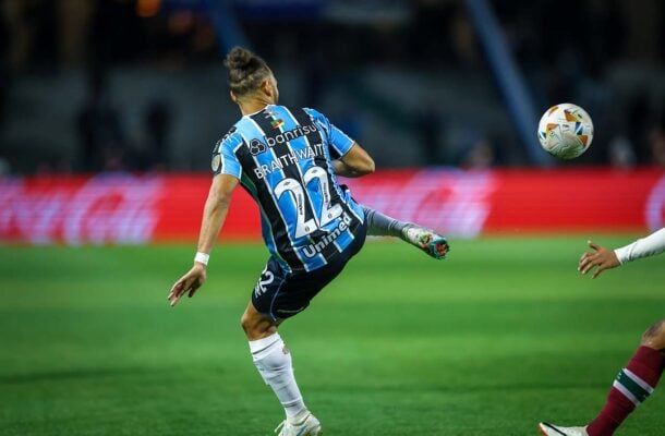 BRAITHWAITE - Bem marcado, apareceu em poucos momentos. Mas no lance do gol do Grêmio, foi a partir de um chute seu que rolou a confusão que terminou com o gol contra de Anthoni.  NOTA 6,5. Foto: Lucas Uebel/Grêmio