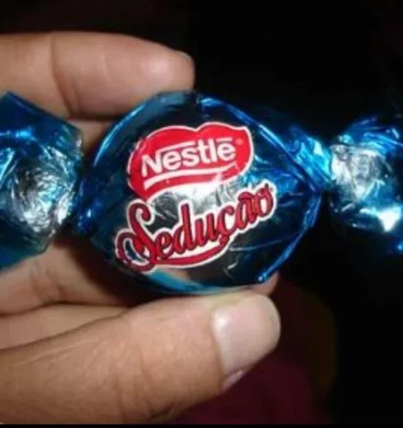 Bombom Sedução, da Nestlé: Esse bombom com recheio de avelã e cobertura de chocolate ao leite ficou pouco tempo nas prateleiras, mas conquistou uma legião de fãs. 