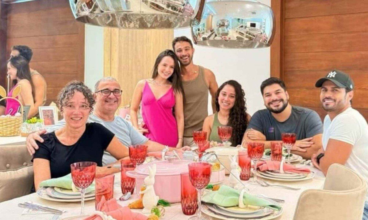 Larissa Manoela curte Páscoa com família do noivo André Luiz Framback -  (crédito: Tupi - Pablo Oliveira)