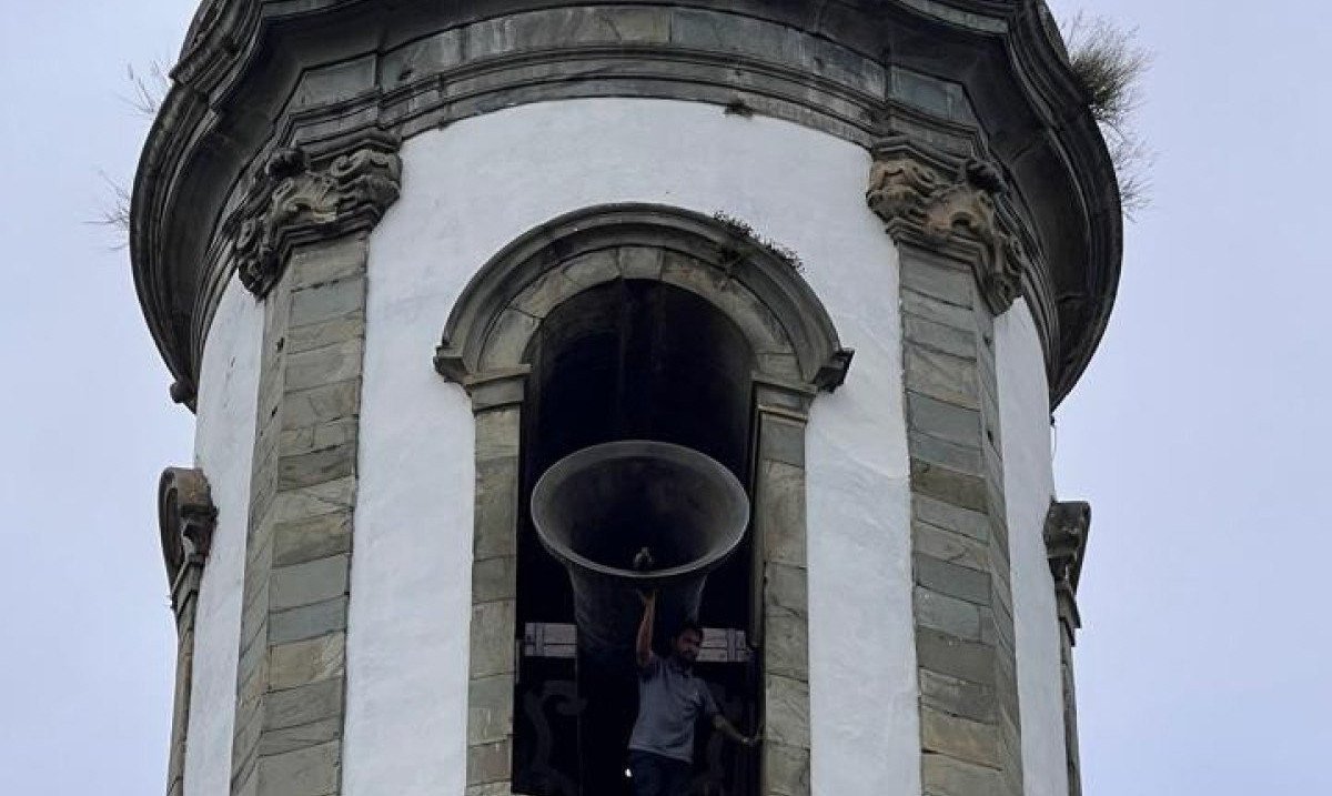 Sinos de todas as igrejas de São João Del-Rei, no campo das Vertentes, tocam desde as 9h da manhã -  (crédito: Edésio Ferreira/EM/D.A Press)