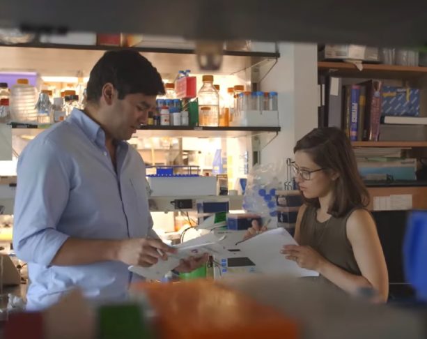 A instituição tem um histórico significativo em pesquisa médica, incluindo avanços em áreas como neurociência, genética, imunologia e doenças infecciosas.-reprodução youtube