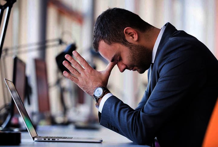 Mas lembre-se: qualquer profissão pode ser afetada pelo Burnout, caso o ambiente de trabalho seja desgastante e exija mais do que o indivíduo pode ar.