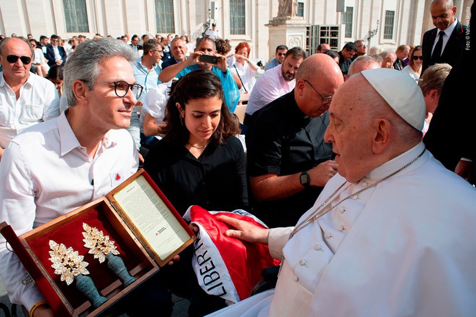 Zema e Papa Francisco durante encontro em 2023-Reprodução/Redes Sociais