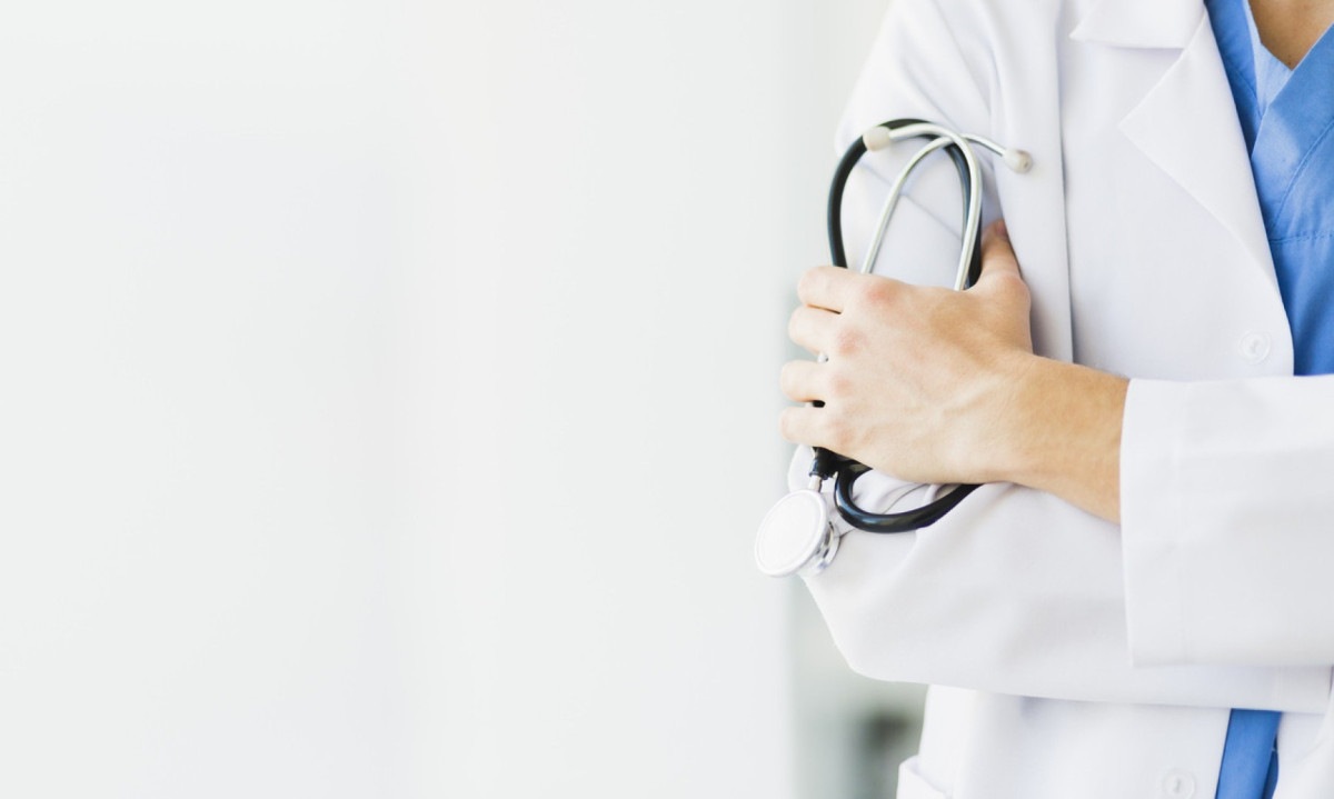 O ensino da Medicina e o 'currículo oculto': conteúdo invisível 'escorrega' entre as carteiras da sala de aula, sem passar pela lousa nem pedir licença à apostila - (crédito: PxHere) O ensino da Medicina e o 'currículo oculto': conteúdo invisível 'escorrega' entre as carteiras da sala de aula, sem passar pela lousa nem pedir licença à apostila - (crédito: PxHere)
