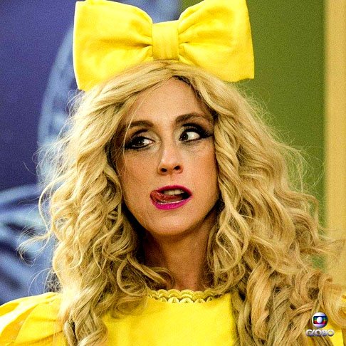  Um grande papel dela foi revivendo a Dona Bela (foto), em "Escolinha do Professor Raimundo", entre 2015 e 2021. Sua novela mais recente é "Travessia", em 2022, no papel de Olímpia. 