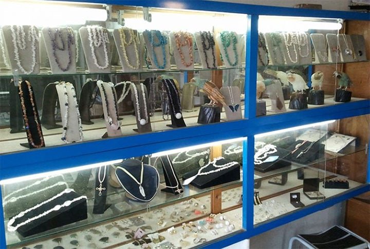 Os cristais de Cristalina sÃ£o usados para uma variedade de propÃ³sitos, incluindo joalheria, decoraÃ§Ã£o e pesquisa cientÃ­fica. Eles tambÃ©m sÃ£o considerados objetos de beleza e mistÃ©rio.