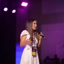 Fernanda Aoki destaca o empreendedorismo feminino no Brasil - DINO