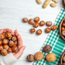 Cinco alimentos que ajudam a fortalecer unhas e cabelos - KamranAydinov/ FreePik