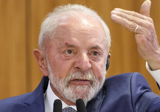 Platobr Politica
