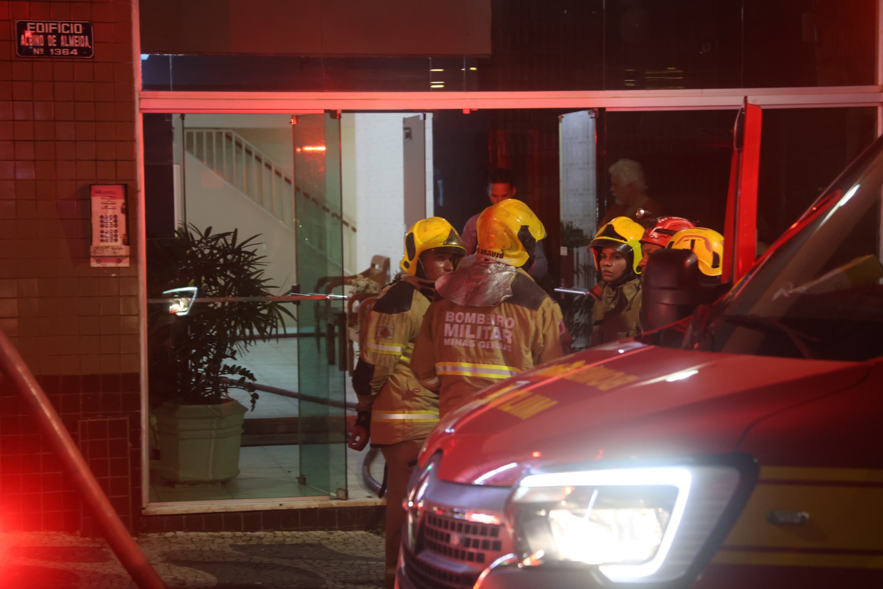 Seis militares do Corpo de Bombeiros foram empenhados na ocorrência Seis militares do Corpo de Bombeiros foram empenhados na ocorrência