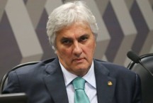Ex-senador &#233; contra entregar &#224; Petrobras e &#224; Uni&#227;o dinheiro que pagou em sua dela&#231;&#227;o