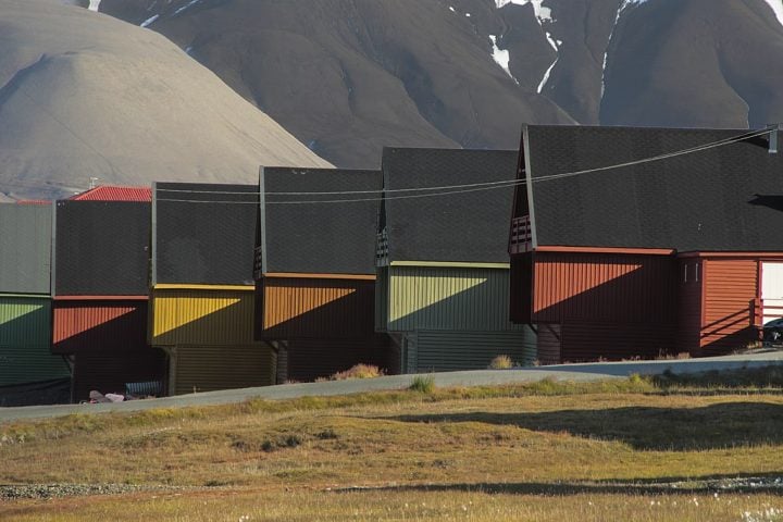 Apesar do crescimento, há um esforço consciente para preservar o meio ambiente, com o número de acomodações limitado a 500 quartos, medida que deve ser mantida nos próximos anos.