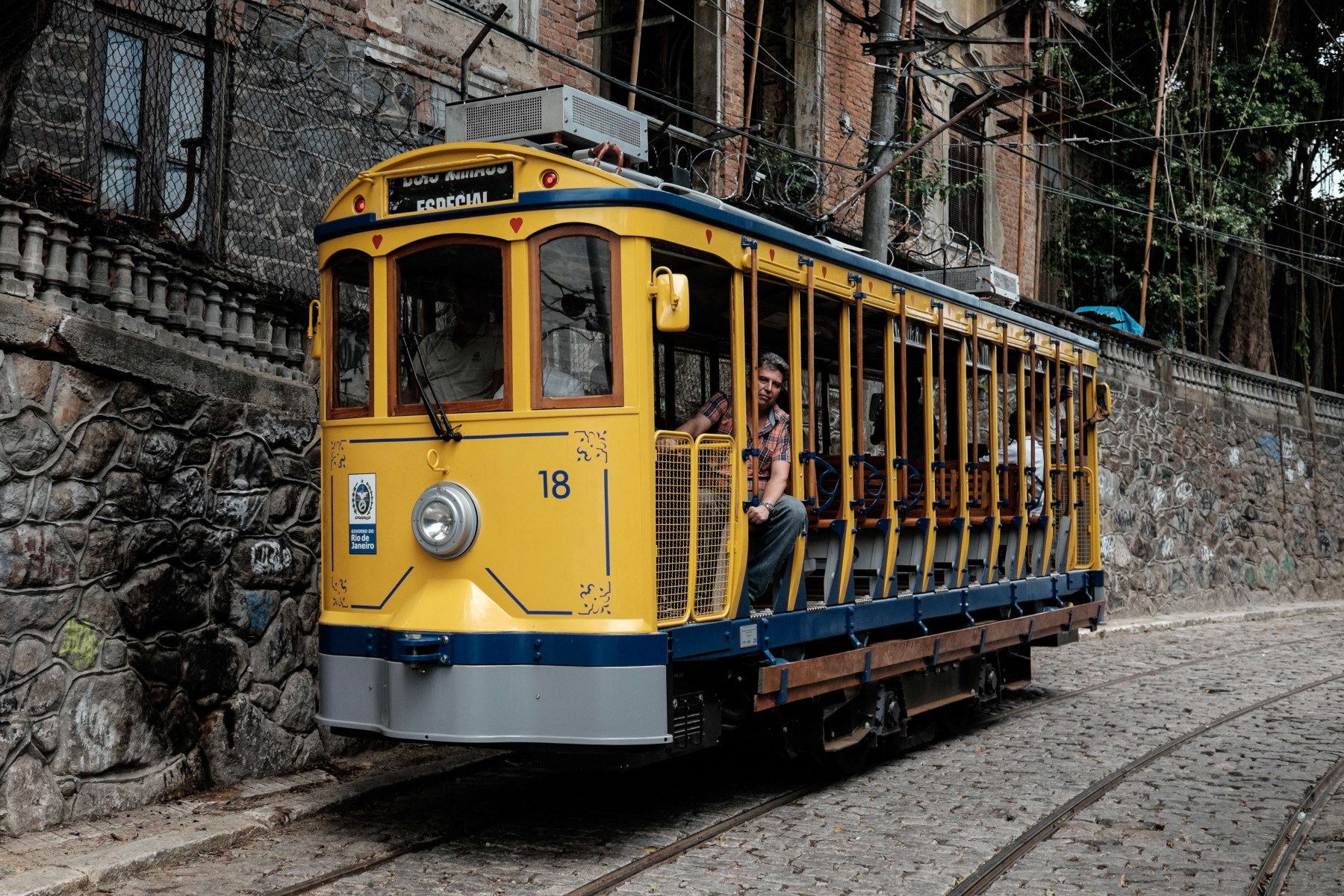 Santa Teresa, uma viagem ao passado nos bondinhos históricos