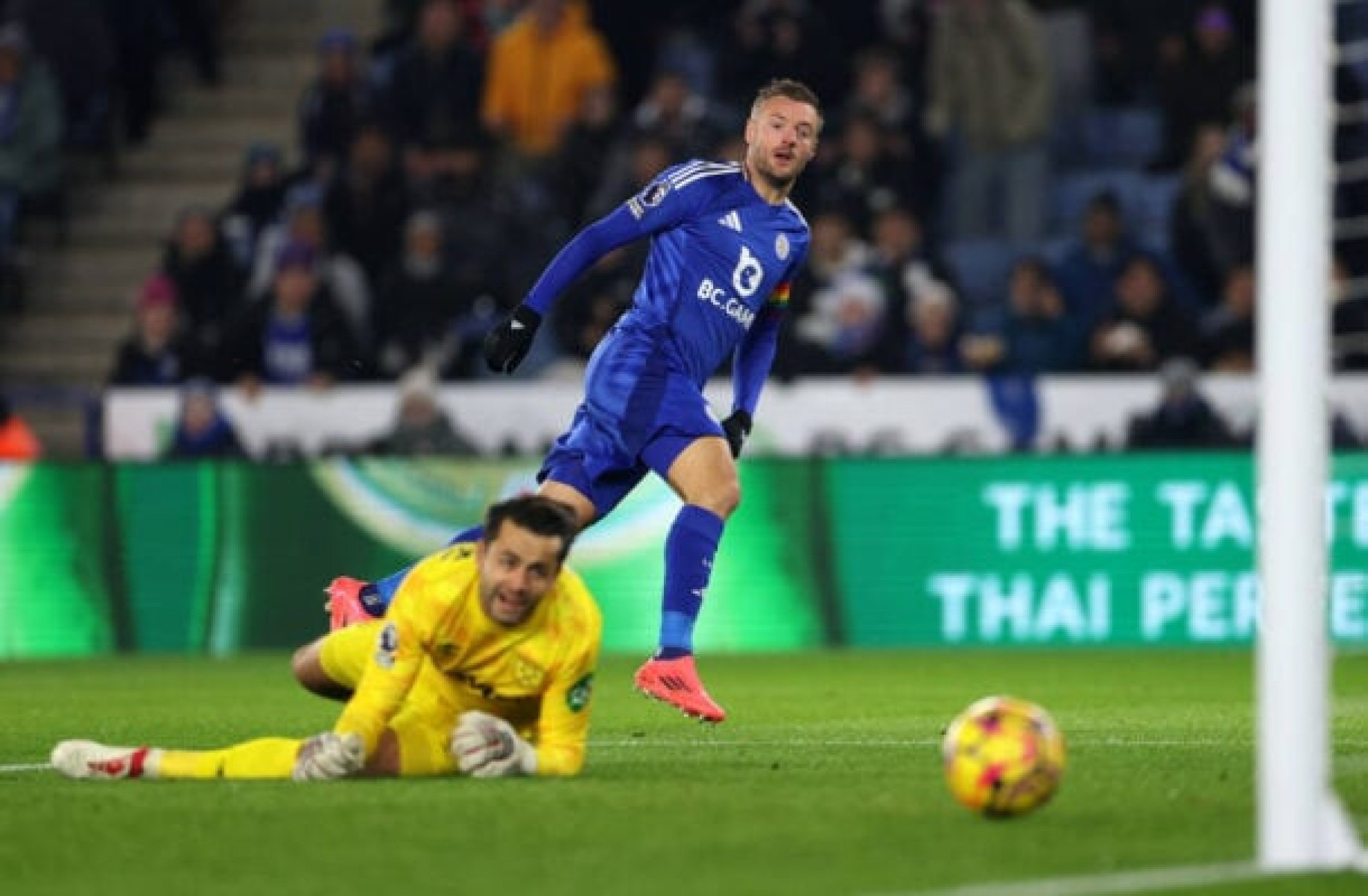 Leicester confirma saída de Vardy: ‘Nosso maior jogador de todos os tempos’