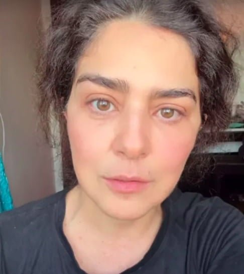 "Eu não fui causadora de maus-tratos. Eu não merecia passar pelo o que estou passando. E nem eles mereciam passar por essa ruptura. Foi uma sucessão de equívocos. Que se corrija isso o mais rápido possível, e com muita delicadeza", declarou Sabatella.