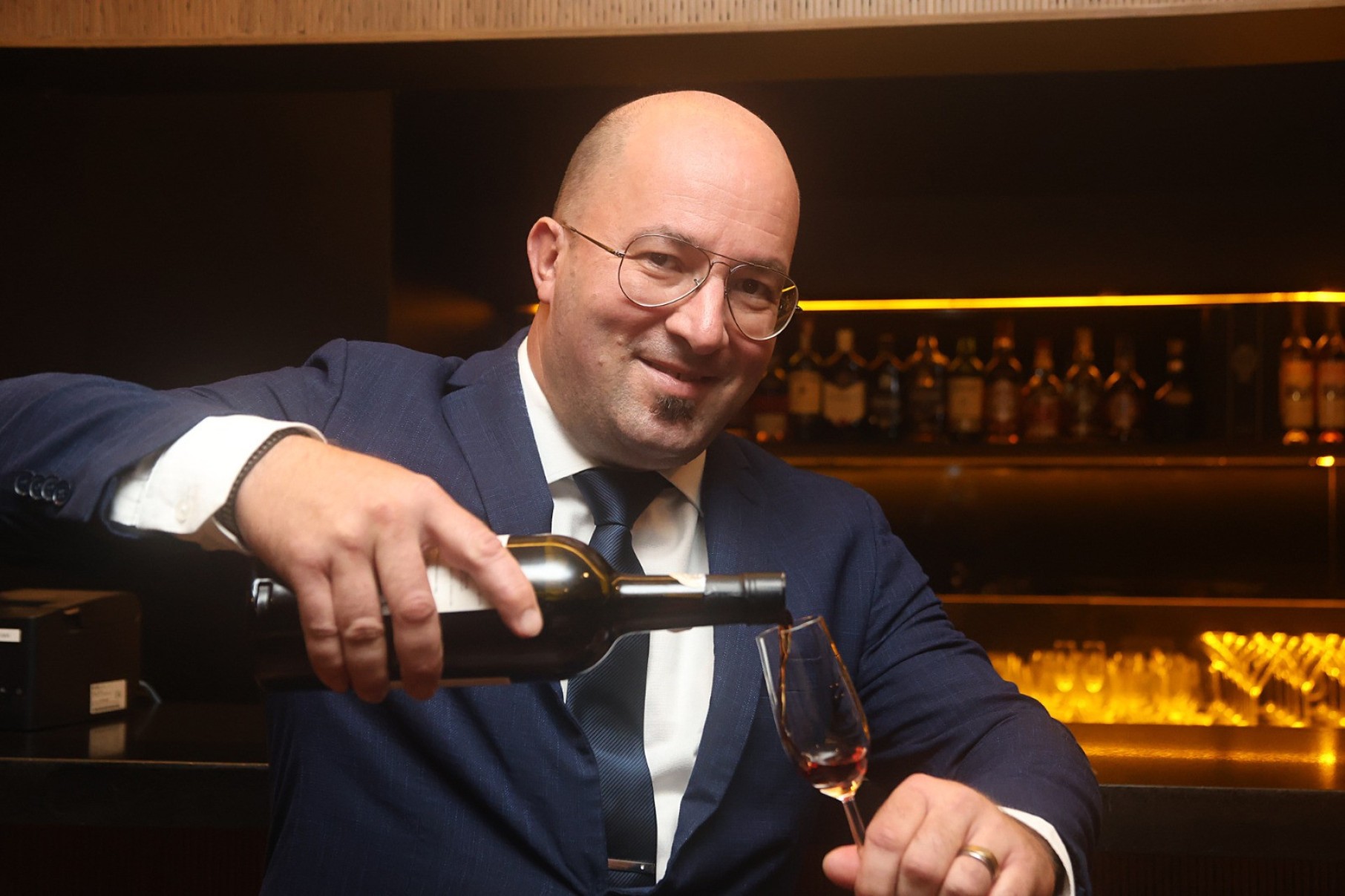 Gerente de alimentos e bebidas do restaurante Fasano, Gustavo Giacchero observa um aumento significativo no interesse do público pelos vinhos do Porto 