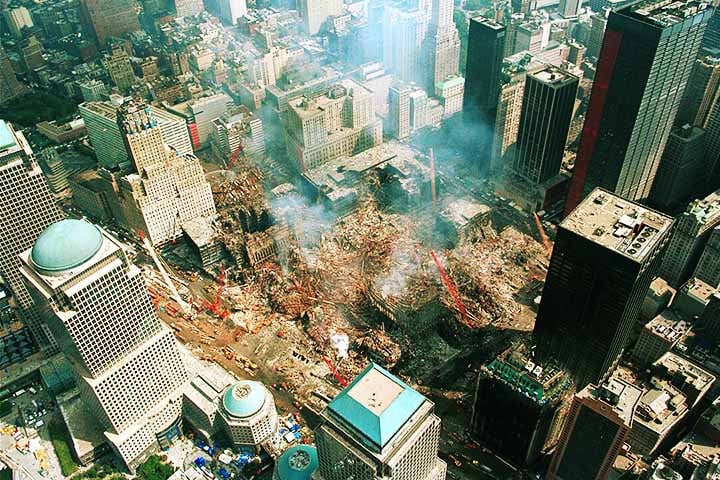 A precisão é discutível, mas o impacto cultural é inegável. O atentado mudou o mundo, provocou guerras, alterou fronteiras diplomáticas e reformulou o conceito de segurança global. Se Nostradamus previu ou não, o 11 de Setembro entrou para a história como um dos eventos mais traumáticos do século XXI.