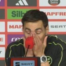 Vídeo: árbitro de final entre Real e Barcelona desabafa e chora em entrevista - No Ataque Internacional
