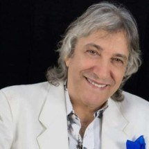 Aos 73 anos, morre sósia de Roberto Carlos - Tupi - Pablo Oliveira