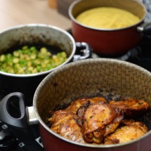 Com o pinga e frita, a carne cozinha lentamente no próprio suco e gordura, ganhando suculência e sabor -  (crédito: Túlio Santos/EM/D.A Press)