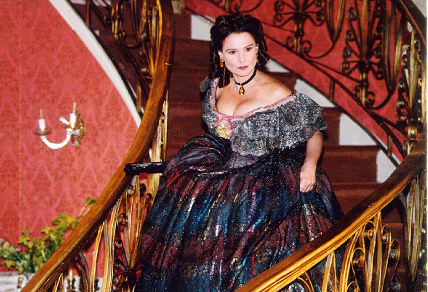 
Louise Cardoso foi um dos nomes cotados para viver a protagonista de 'Escrava Isaura', novela que estreou em 1976-Globo/reprodução