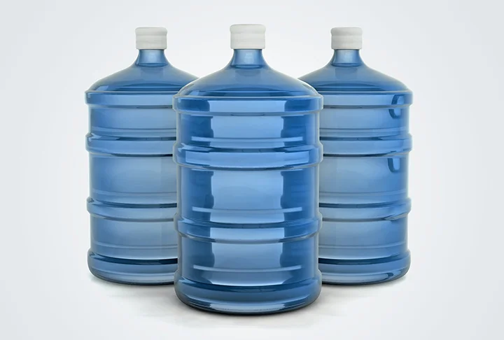 Galão de água mineral: Costuma ser muito utilizado em ambientes domésticos e escritórios. Costuma ser vendido com capacidade de 10 ou 20 litros.