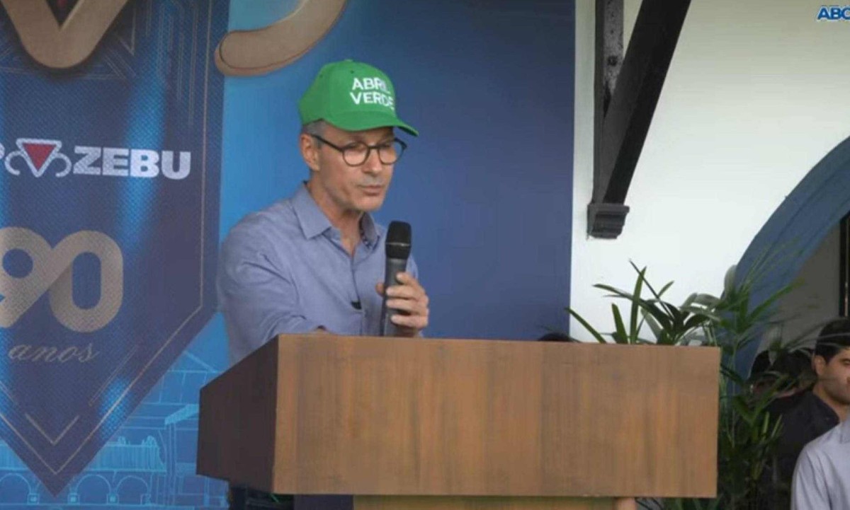 Romeu Zema na abertura oficial da 90ª ExpoZebu, no parque Fernando Costa, em Uberaba -  (crédito: Reprodução/YouTube)