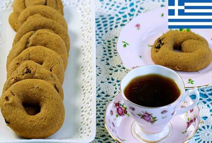 "No biscoito, você tem que ver se ele leva farinha integral, se não é uma farinha normal. Qual tipo de adoçante que é colocado na composição", afirmou a nutricionista Eliane Silva.