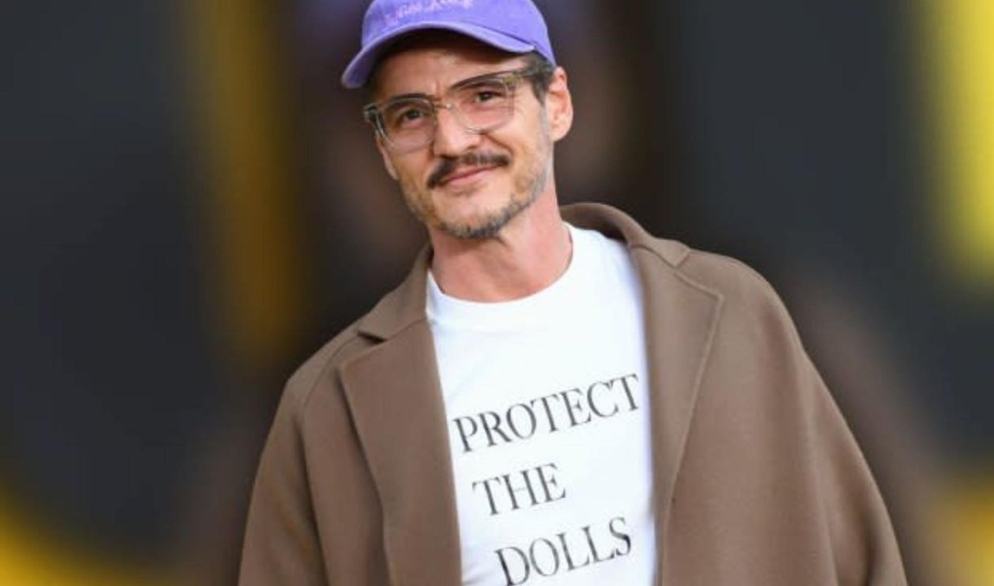 Pedro Pascal, irmão da atriz trans Lux Pascal, se tornou um dos rostos mais simbólicos dessa mobilização. Ele usou a camiseta tanto em sua festa de aniversário quanto na première de Thunderbolts, em Londres-AFP