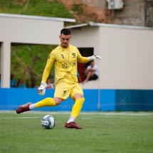Ex-goleiro do Cruzeiro fatura alto com conteúdo adulto; descubra quem é o craque - Tupi - Pablo Oliveira