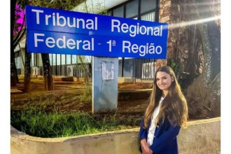 Mineira de 25 anos se torna a juíza mais jovem do país