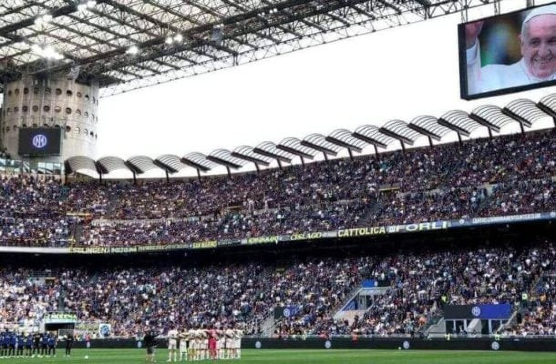 Inter perde em casa para a Roma e coloca Scudetto em risco