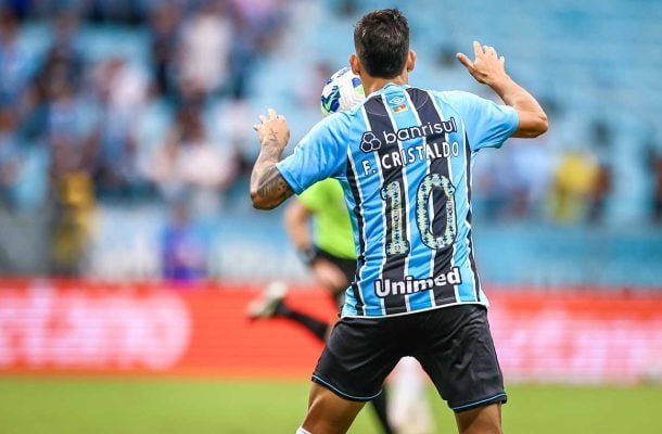 CRISTALDO - Outro com atuação mediana e apagada - Nota 5,0 -Lucas Uebel/Grêmio
