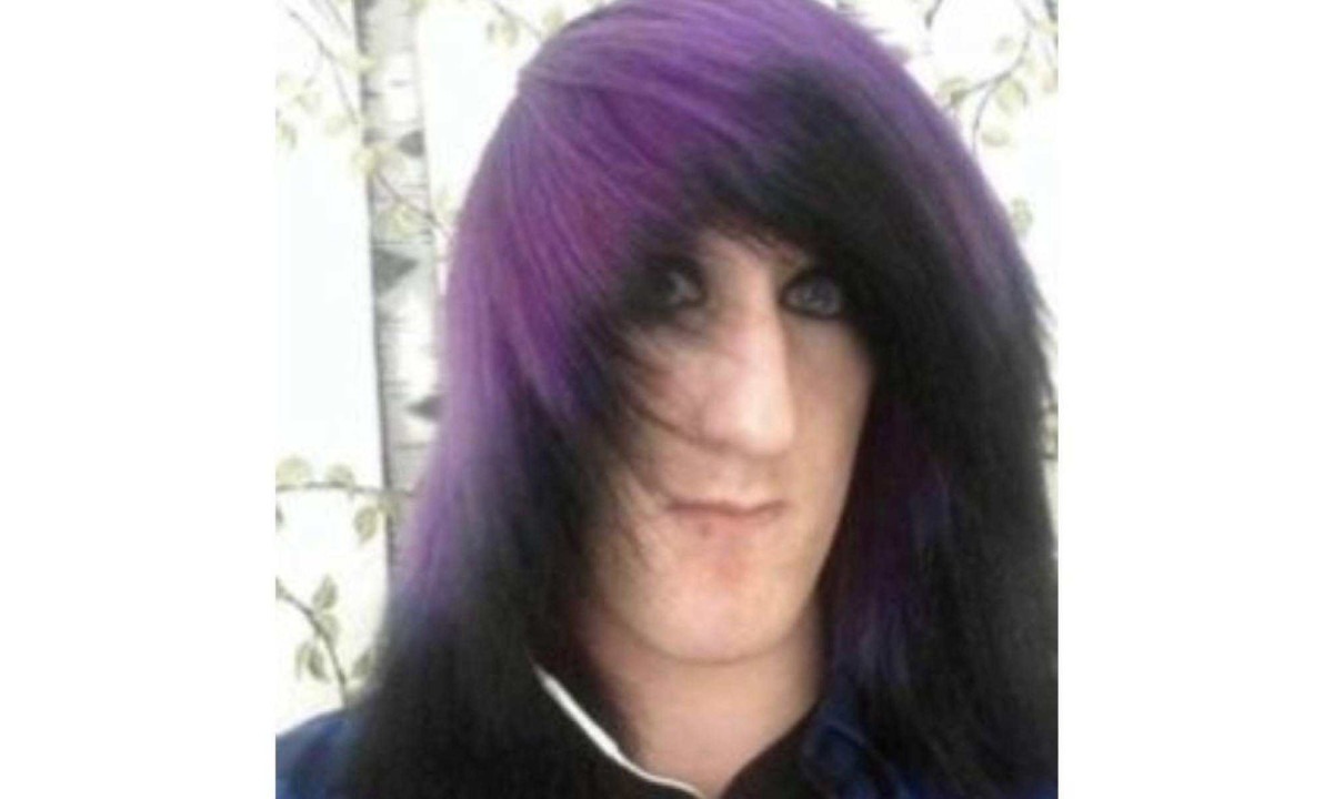 Meme "Logan Paul emo"