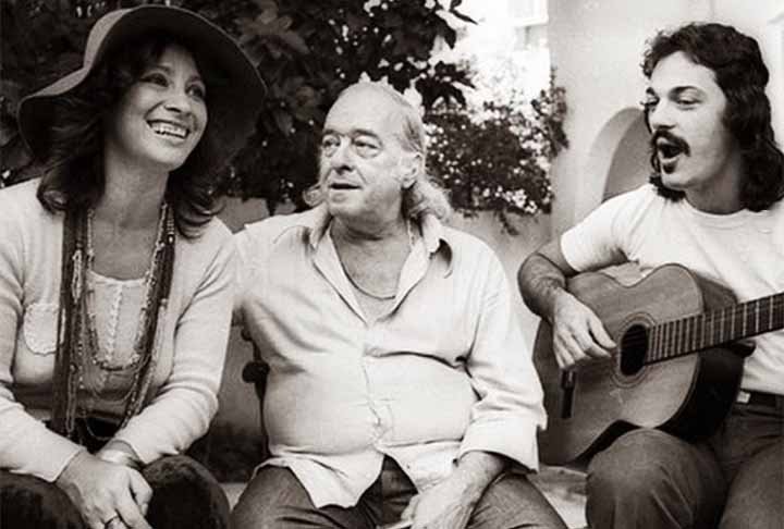 Um dos shows marcantes da carreira de Clara Nunes foi â??Poeta, MoÃ§a e ViolÃ£oâ?, em que cantou ao lado de Toquinho e VinÃ­cius de Moraes. Em 1991, foi lanÃ§ado um disco com a gravaÃ§Ã£o ao vivo da apresentaÃ§Ã£o no Teatro Castro Alves, em Salvador.
