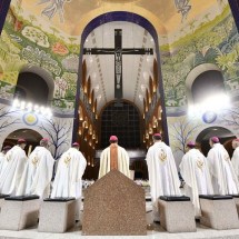 Menos à esquerda, mais ao centro: o perfil atual da Igreja Católica no Brasil