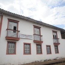 Museu de grandes novidades. Ainda bem